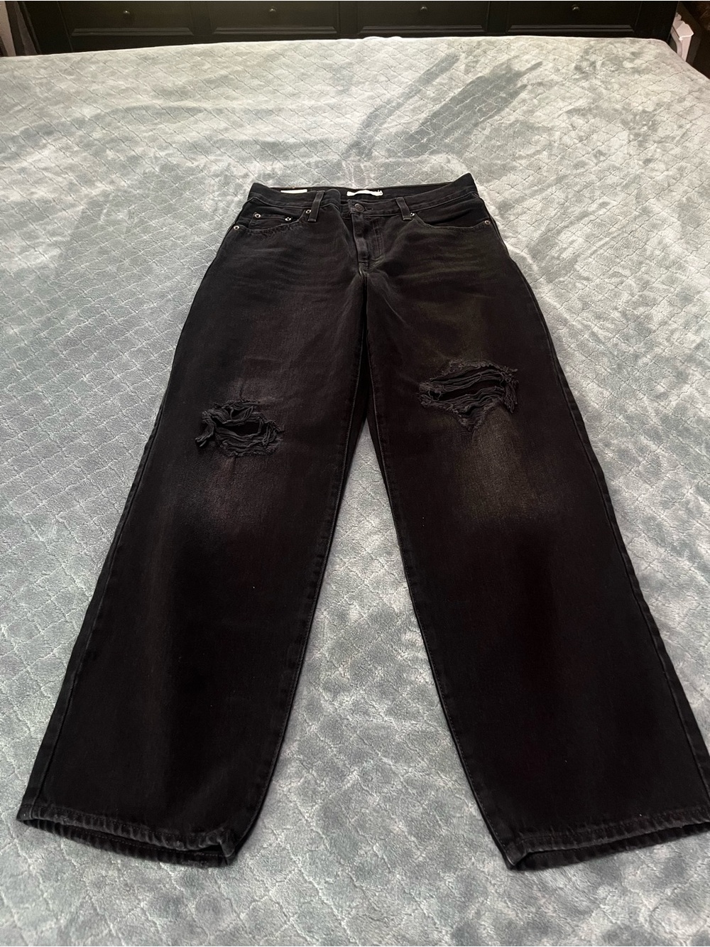 Levi's Black Baggy Dad Wide-Leg‎ Distressed High-Rise Jeans 26